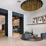 Le Meridien Abu Dhabi