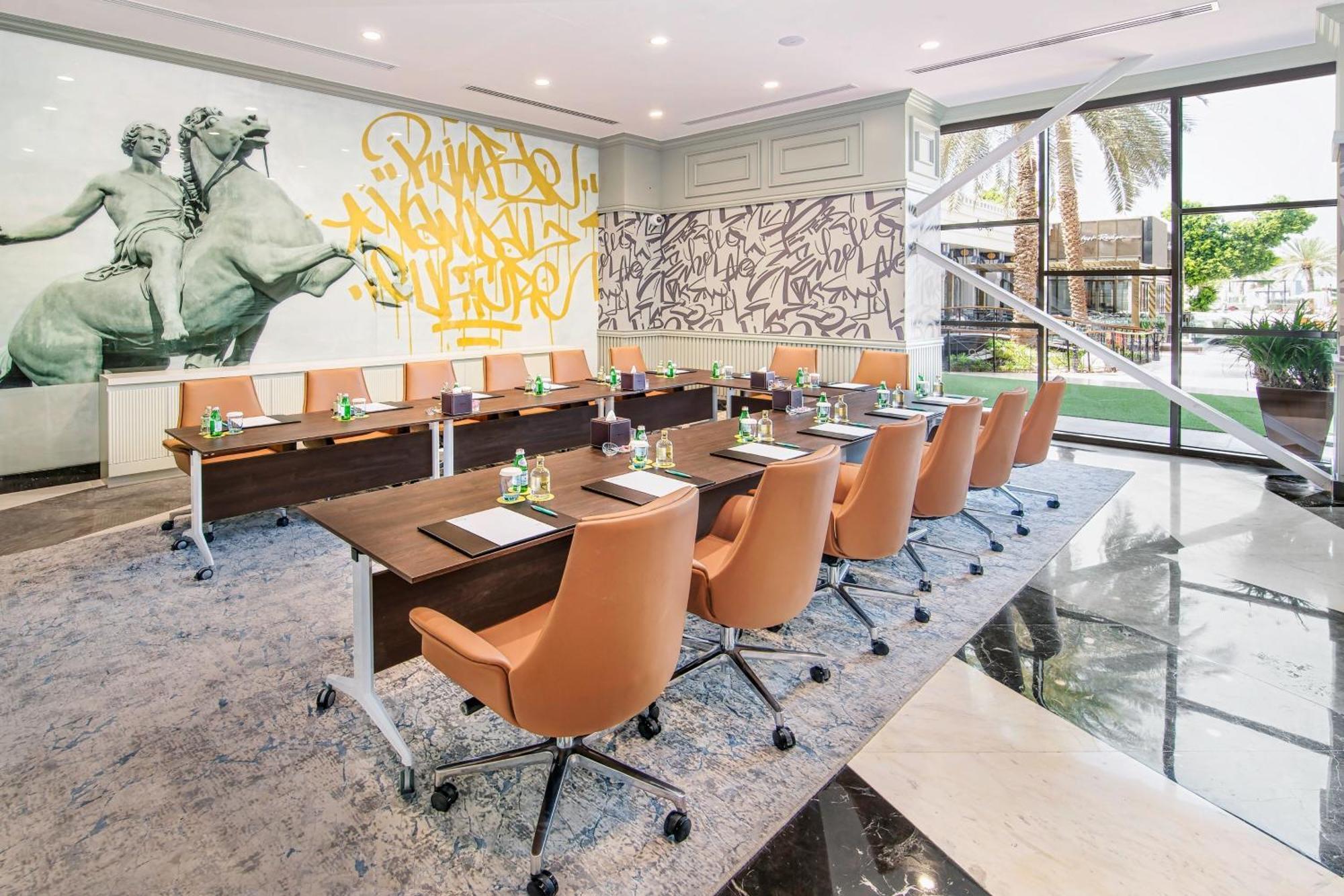 Le Meridien 5*