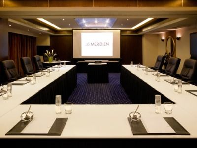 Le Meridien Abu Dhabi